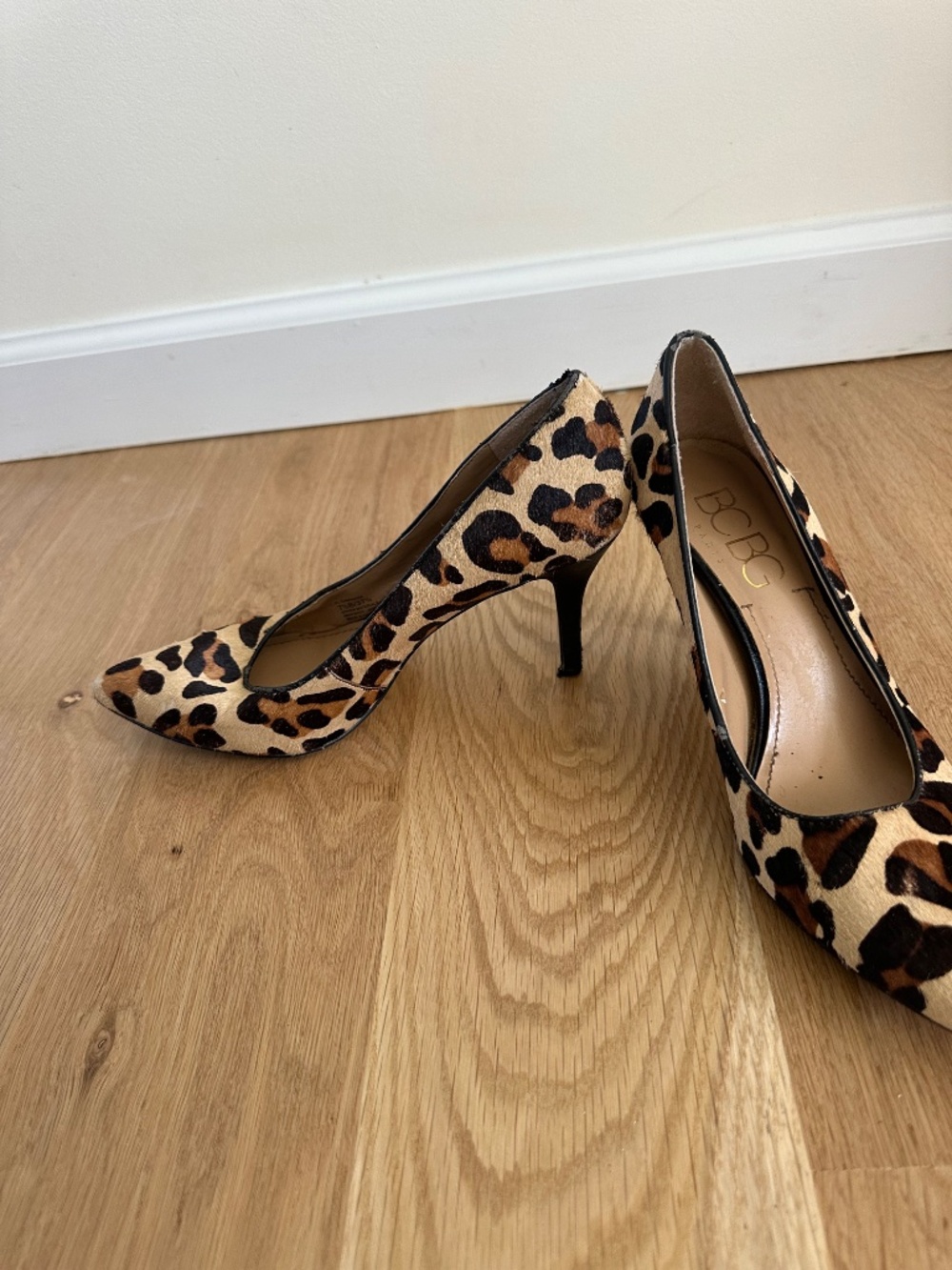Leopard Heels - Picture 3 of 16